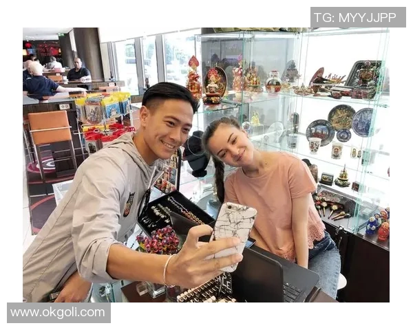 女明星与足球明星的甜蜜恋情揭秘谁是这对璧人的真实身份